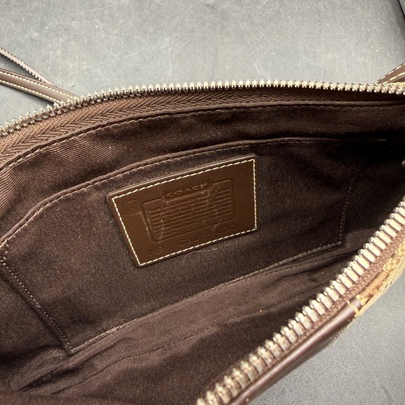 Vtg Coach Signature Slim Demi Zip 6338 Shoulder Bag‎ Pochette Brown Y2K Jacquard